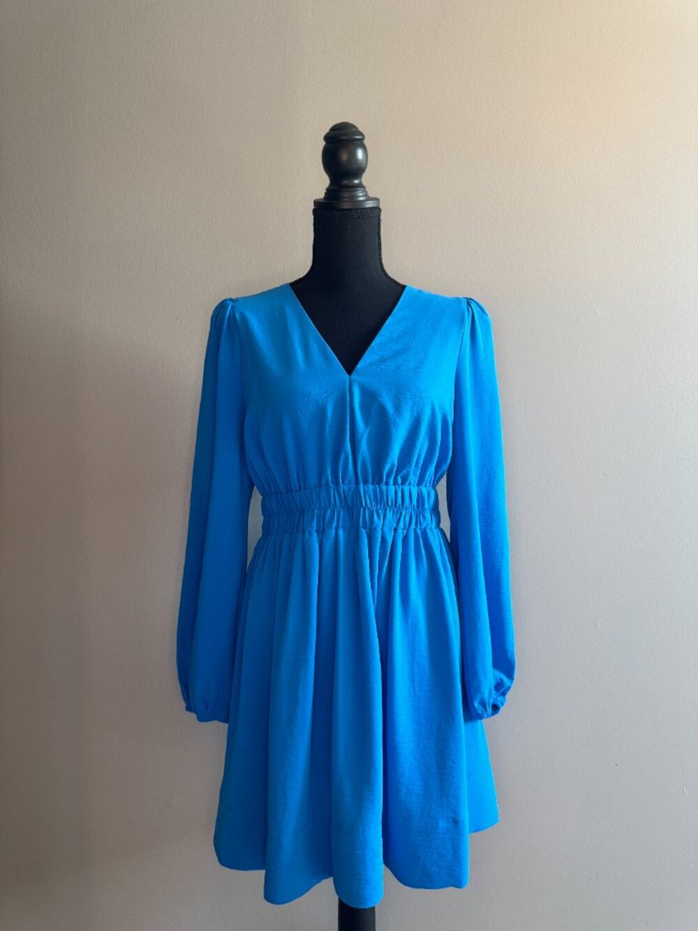 Women’s V-Neck Long Sleeve Ruffle Mini Swing Skater Medium Dress - 0335